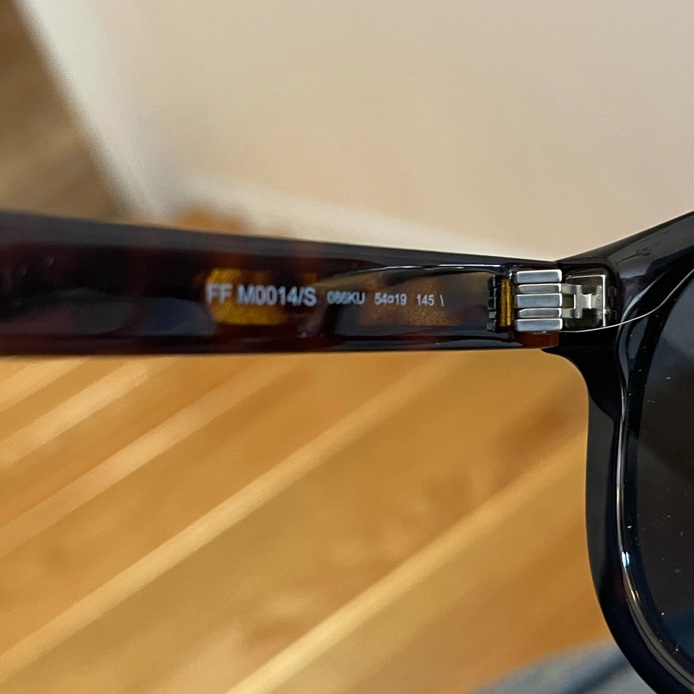 Fendi FF Oversized Aviator Sunglasses - Picture 8 of 10